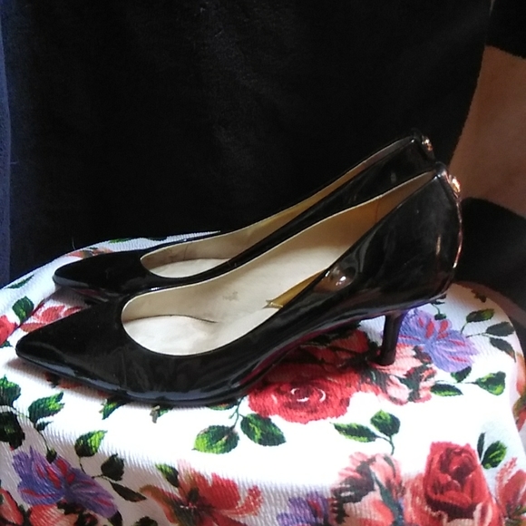 Michael, Michael kors heels - Picture 2 of 3